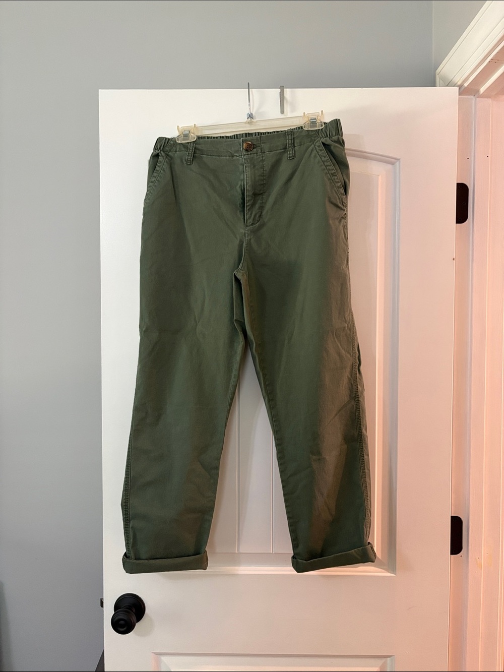 Old Navy Olive Green Cropped Chino Pants